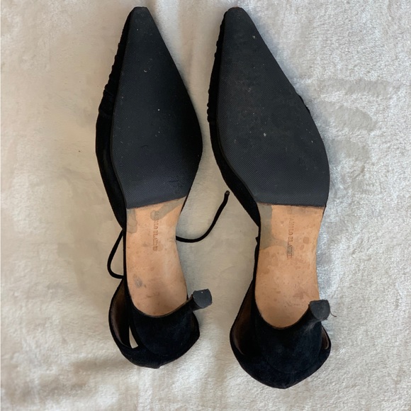 Vintage Manolo Blahnik Black Suede Pumps w/Ankle Strap, Approximate Size 10.5! - Picture 7 of 11